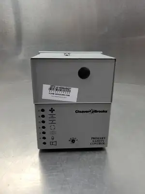 USED Cleaver Brooks Type 833-3139 Flame Safeguard Fireye Chassis