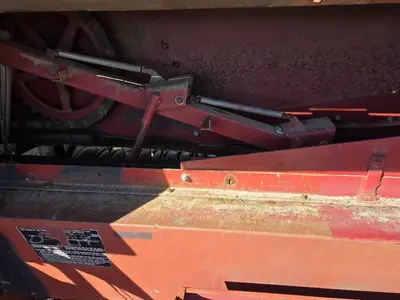 USED 1990 NEW HOLLAND 515