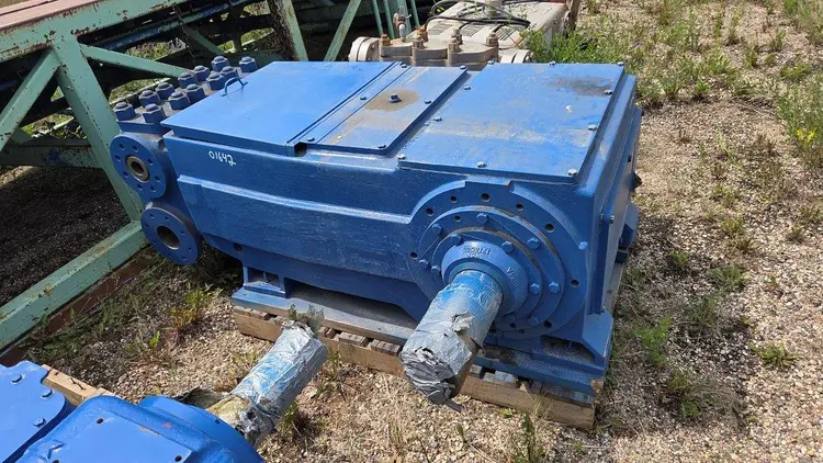 New | in-Stock NATIONAL OILWELL VARCO "NOV" 250T-5M TRIPLEX PUMP Pumps Saskatchewan CA | Chad Equipment #467010
