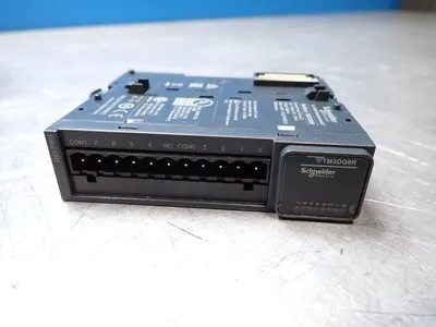 NEW SCHNEIDER ELECTRIC TM3DQ8R