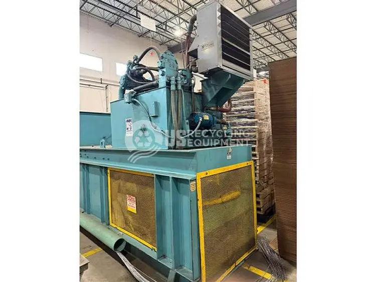 Used 2002 IPS CD-751-30 CLOSED DOOR HORIZONTAL Balers Illinois US | US Recycling Equipment #726539