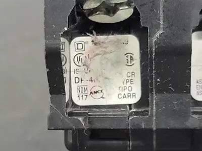 USED SQUARE D QO220