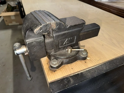 Used _UNKNOWN_ _UNKNOWN_ Work Benches Michigan US | Miedema Asset Management Group #1313210