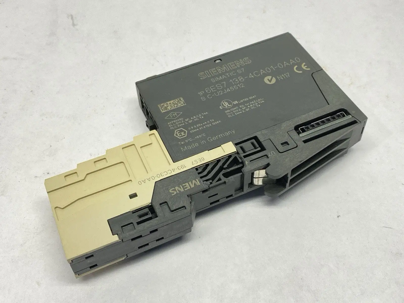 USED SIEMENS 6ES7138-4CA01-0AA0, 6ES7 138-4CA01-0AA0