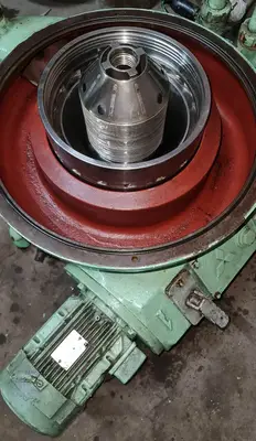 Mitsubishi SJ-10G self-cleaning oil purifier, SS bowl.
