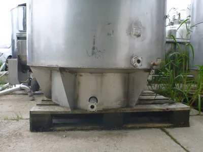 _UNKNOWN_ 2200 L Tanks SS Europe 0-4,999 Litres | Perry Equipment (2)