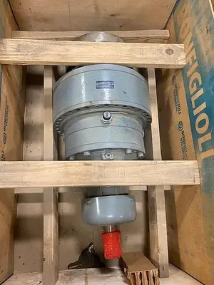 NEW BONFIGLIOLI 313L3