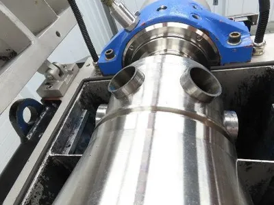 Kubco KHV-5600-VFD Centrifuge 14" Bowl 36" Long 10" Drum Ink Shot Separator