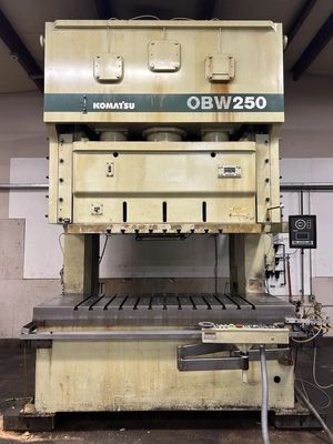 USED 1999 KOMATSU PRESSES KOMATSU OBW250-3 PRESS