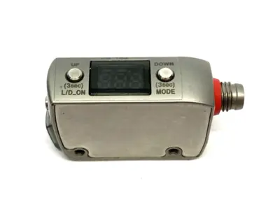New | in-Stock KEYENCE LR-ZB100CP Photoelectric Sensors Michigan US | Maverick Industrial Sales #1414319