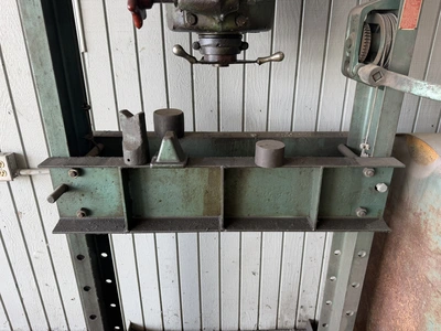 Used _UNKNOWN_ _UNKNOWN_ H-Frame Presses Indiana US | Miedema Asset Management Group #1414909