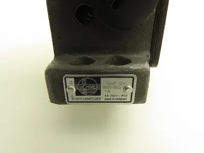 Euchner GLBF04R08-552-M Limit Switch 4-Position Inductive Horizontal Housing
