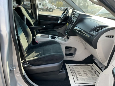 USED 2012 DODGE GRAND CARAVAN
