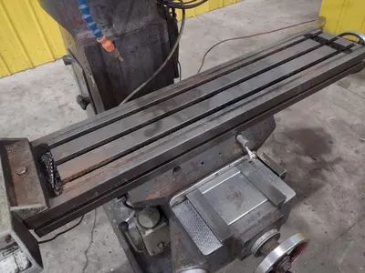 2 HP DOALL MODEL @PM-200V RAM TYPE VERTICAL MILL WITH POWER FEED & DRO: STOCK #22880