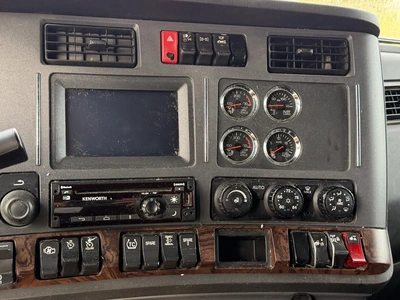 Used 2022 KENWORTH T880 TRUCK TRACTOR Conventional trucks Michigan US | Miedema Asset Management Group #1709428