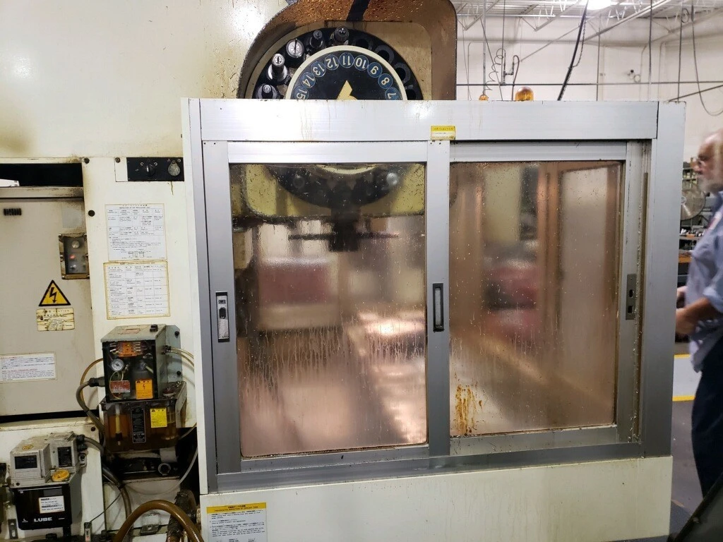 USED 1996 KITAMURA MYCENTER 3X MACHINING CENTER