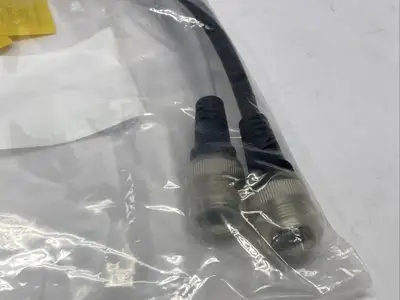 SL-VPC03PM | Keyence  Main Unit Connection Cable For Relay 0.3m - New