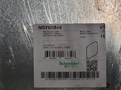 NEW SCHNEIDER ELECTRIC NSYMM44