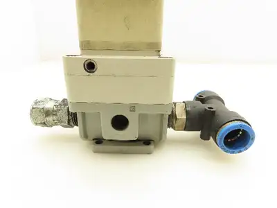 SMC ITV3050-DEN4BS Electro Pneumatic Regulator Proportional Valve 24VDC