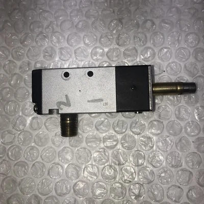 USED AHS 4V110-1/8