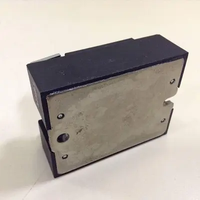 USED CRYDOM D2490