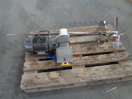 Used AGITATOR 1420 Rpm Agitators, Blenders, Mixers GB | Perry Equipment #120852