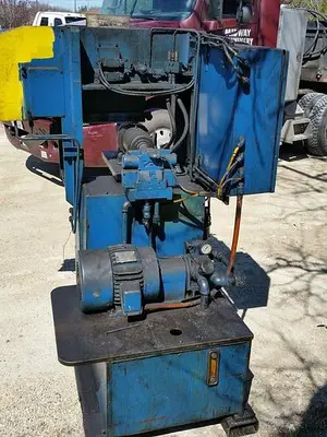 USED 1993 COLUMBIA MARKING TOOLS 169B-12-44S