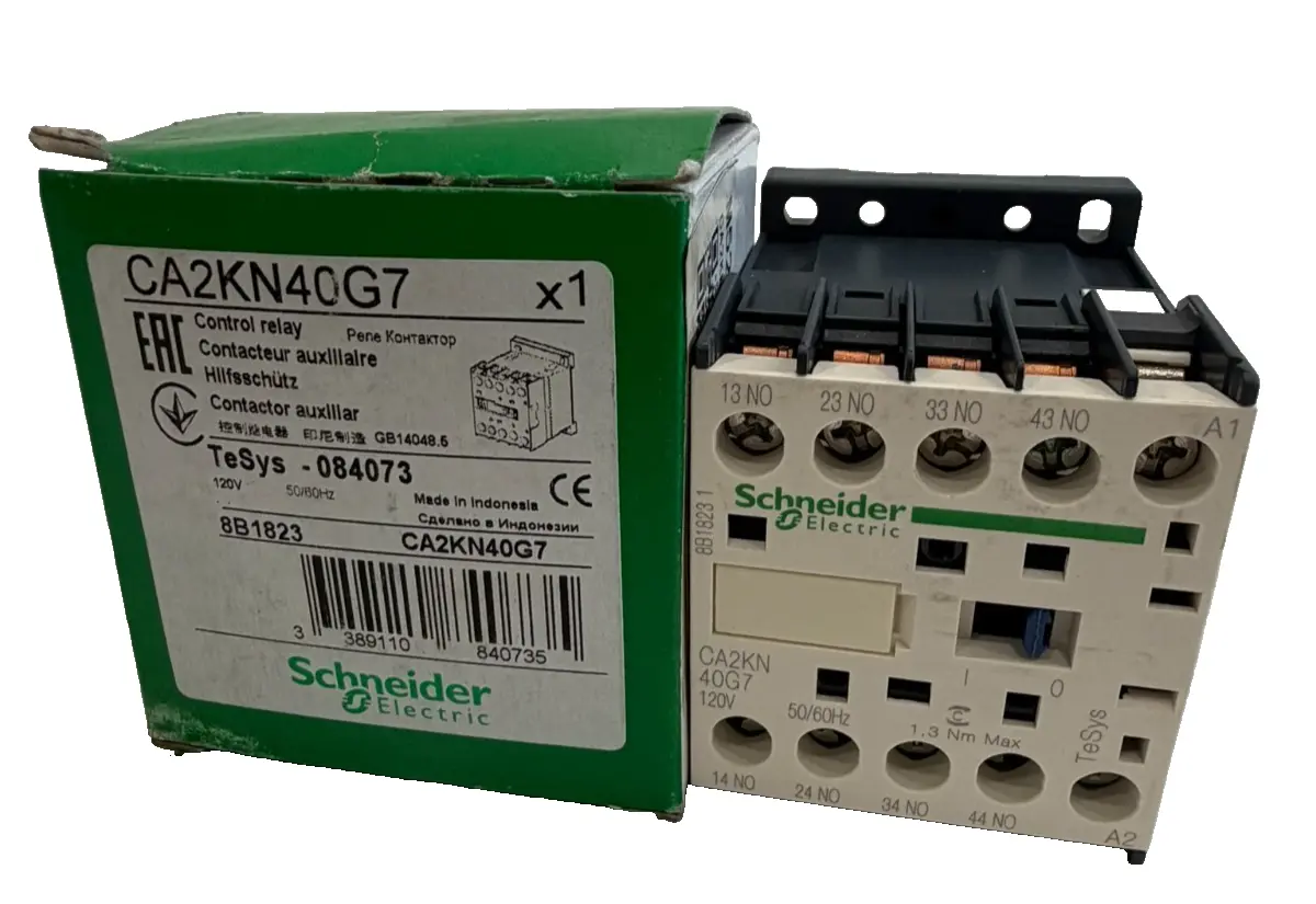 NEW SCHNEIDER ELECTRIC CA2KN40G7 CONTROL RELAY