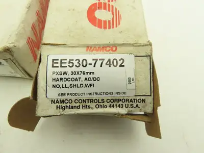 Namco EE530-77402 Inductive Proximity Switch Sensor 20-230v AC/DC Lot of 5