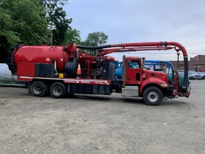 2014 Vac-Con Excavator Combination Sewer Cleaner | American Contractors Equipment Supply (1)