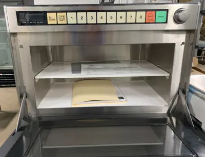 72-0299 Panasonic NE2180 Steamer/Microwave Oven