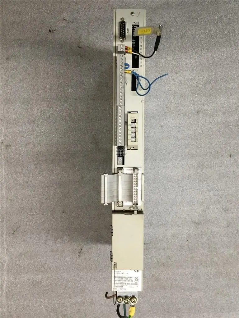 USED SIEMENS 6SN1118-0AA11-0AA1 6SN1123-1AA00-0BA1