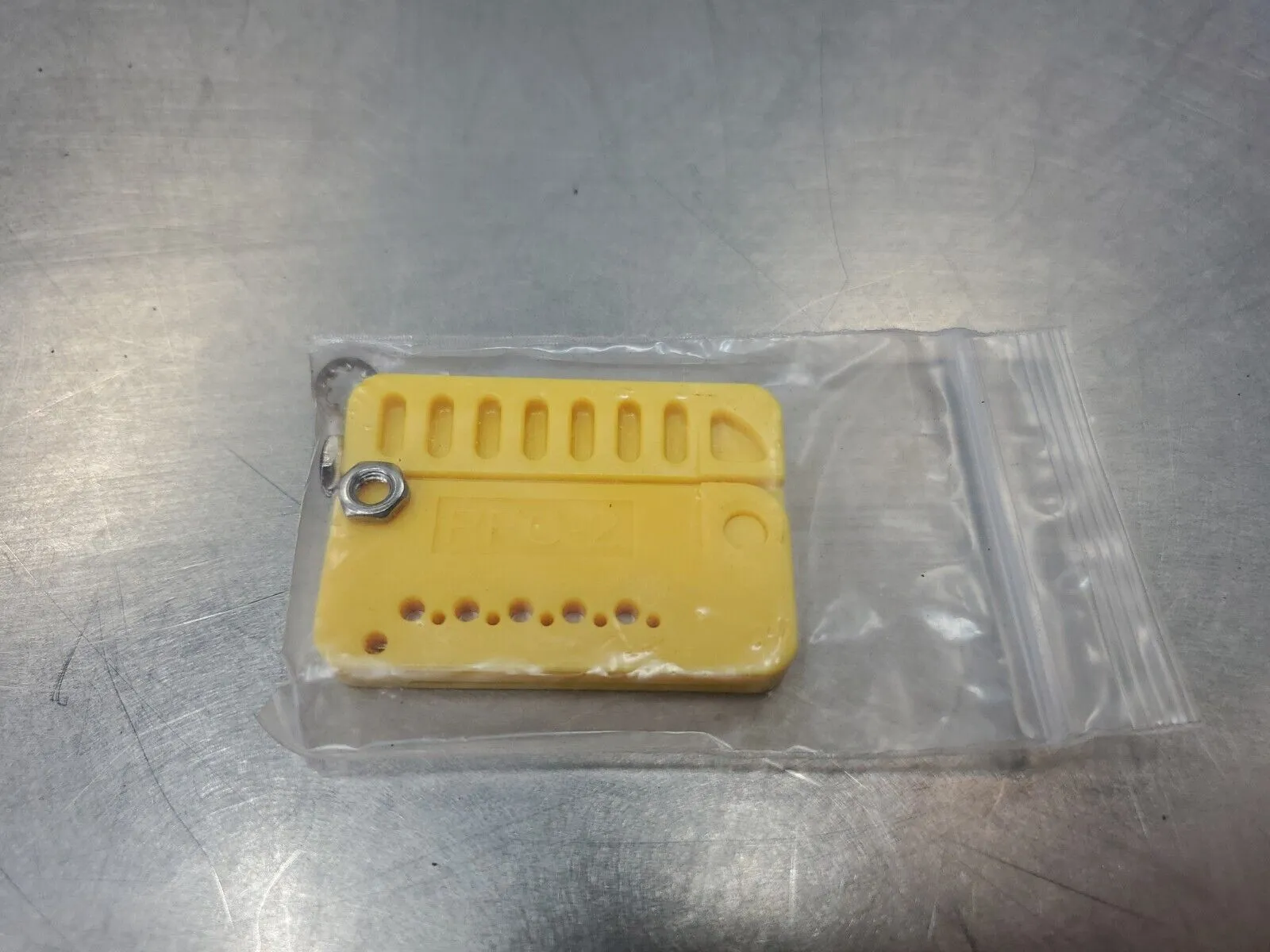 Banner PFC-2 Plastic Fiber Cutter. 5E-2/4