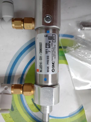 SMC NCJ2D16-C01-DAN00037 ACTUATOR