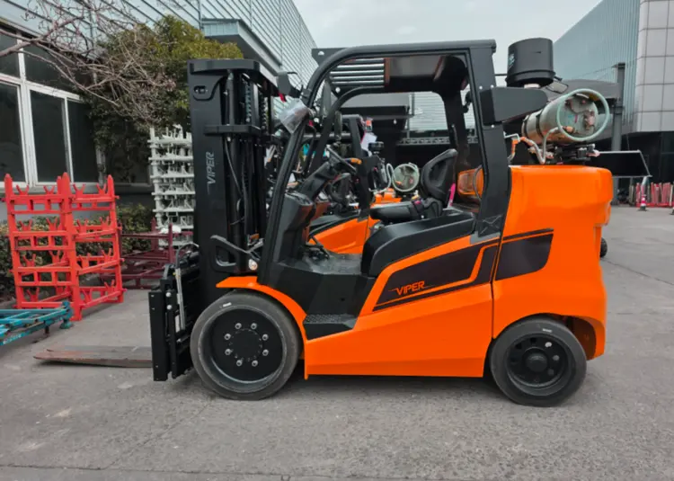 New | in-Stock 2026 Viper FY70C Liquid Propane Forklifts New York US | United Lift #1446719