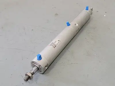 USED SMC CDG1LN32-50+100-XC10
