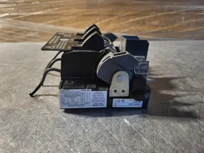 Used ALLEN-BRADLEY 1494F-FS30 Switchgears British Columbia CA | Lenmark #242490