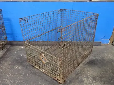 46" X 36" X 36" Collapsible Wire Basket