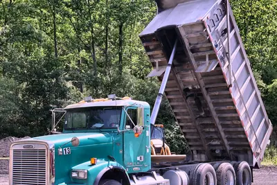 Used 2000 FREIGHTLINER FLD112 Dump trucks Pennsylvania US | Proxy Equipment #1378318