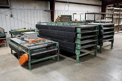 42" WIDE x 100 FEET ROACH POWER DRIVEN ROLLER / BELT CONVEYOR: YOBRO #24711