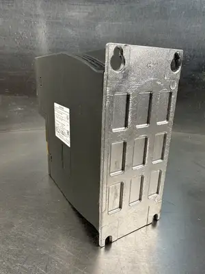 SIEMENS SINAMICS V90 6SL3210-5FE10-8UA0 (BIN-1.2.4)
