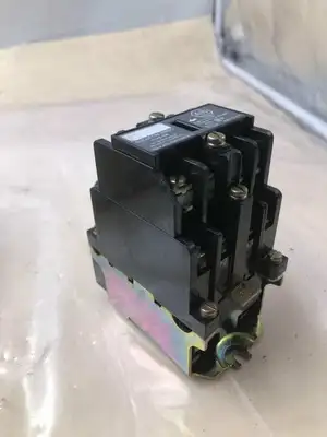 Allen-Bradley 700DC-NM600Z1 Series B Latch Relay 115-125VDC -NIB