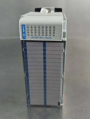 USED Allen-Bradley 1769-IQ32