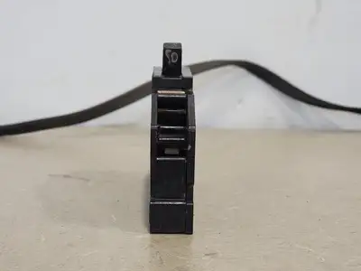USED ZINSCO Q130