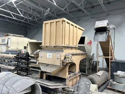 VECOPLAN RG52/100 FF (FILM & FIBER) SHREDDER WITH CUMBERLAND X1000 GRANULATOR – Complete Shred/Grind Line – New 2007