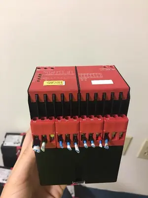 Used TELEMECANIQUE XPS-AP Relays & Switches Ohio US | Surplus Asset Holdings #1238220