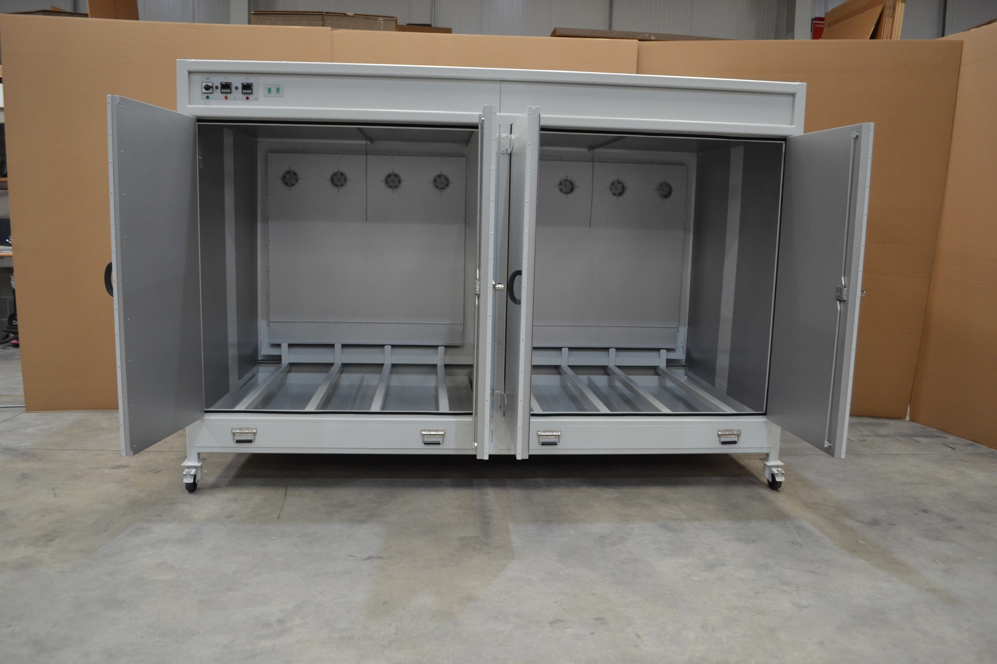 Electric Drum Heating Oven - Capacity 4 X 200Lt Drums