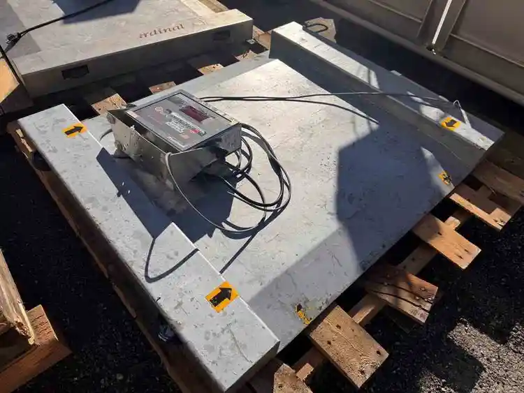 Used CARDINAL DETECTO 205 Platform Scales New Jersey US | Phoenix Equipment Corp #176055