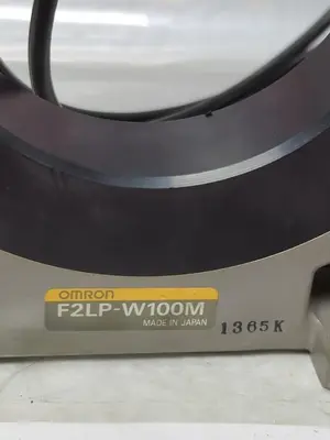 USED OMRON F2LP-W100M