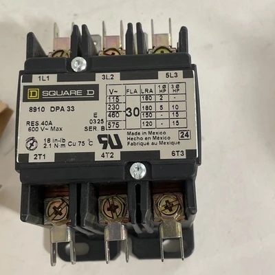 Square D 8910DPA33V14 3 Pole 30 AMP 24 V Definite Purpose Contactor